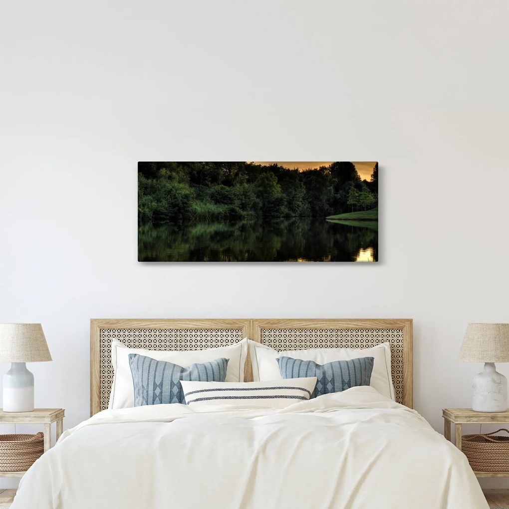 Obraz jazera pri lese (120x50 cm)
