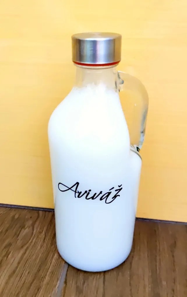 Sklenená fľaša na mlieko / olej / aviváž, s rúčkou a uzáverom so závitom, 1,15 l