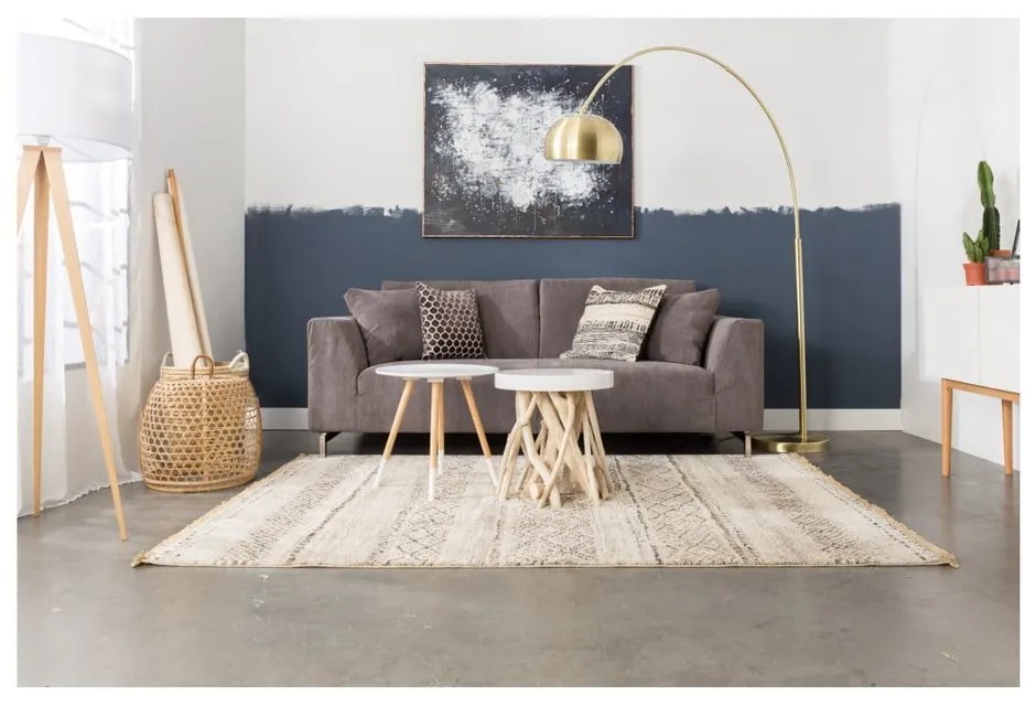 Stojacia lampa v mosadznej farbe Zuiver Bow