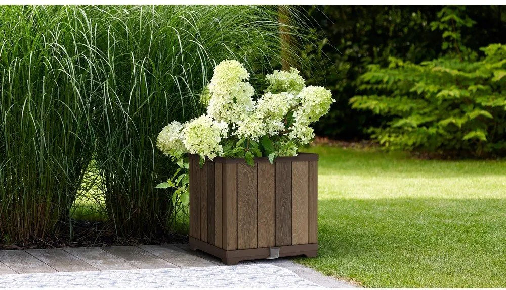 Plastový samozavlažovací kvetináč Deco Square – Keter