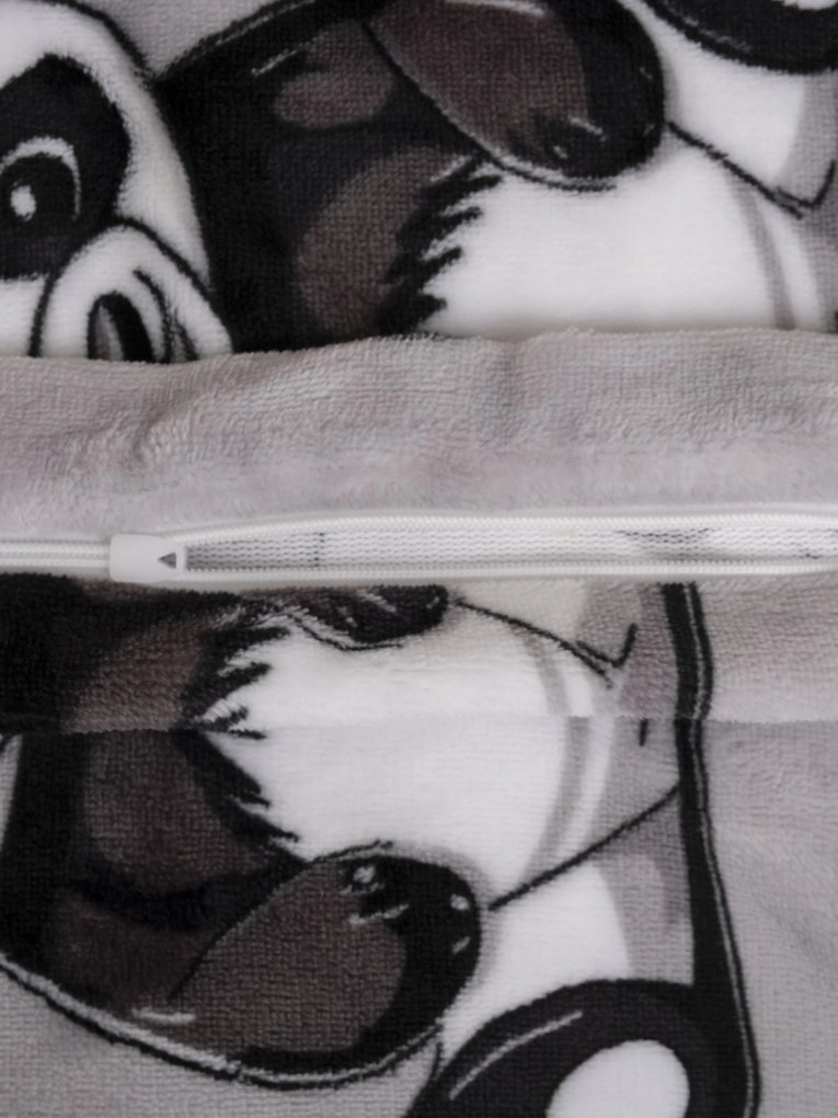 Obliečka na vankúš mikroplyš Exclusive 40 × 60 cm - Panda