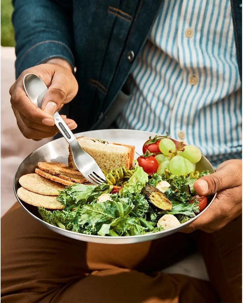 Antikoro taniere v súprave 4 ks v striebornej farbe ø 25,5 cm – Black + Blum