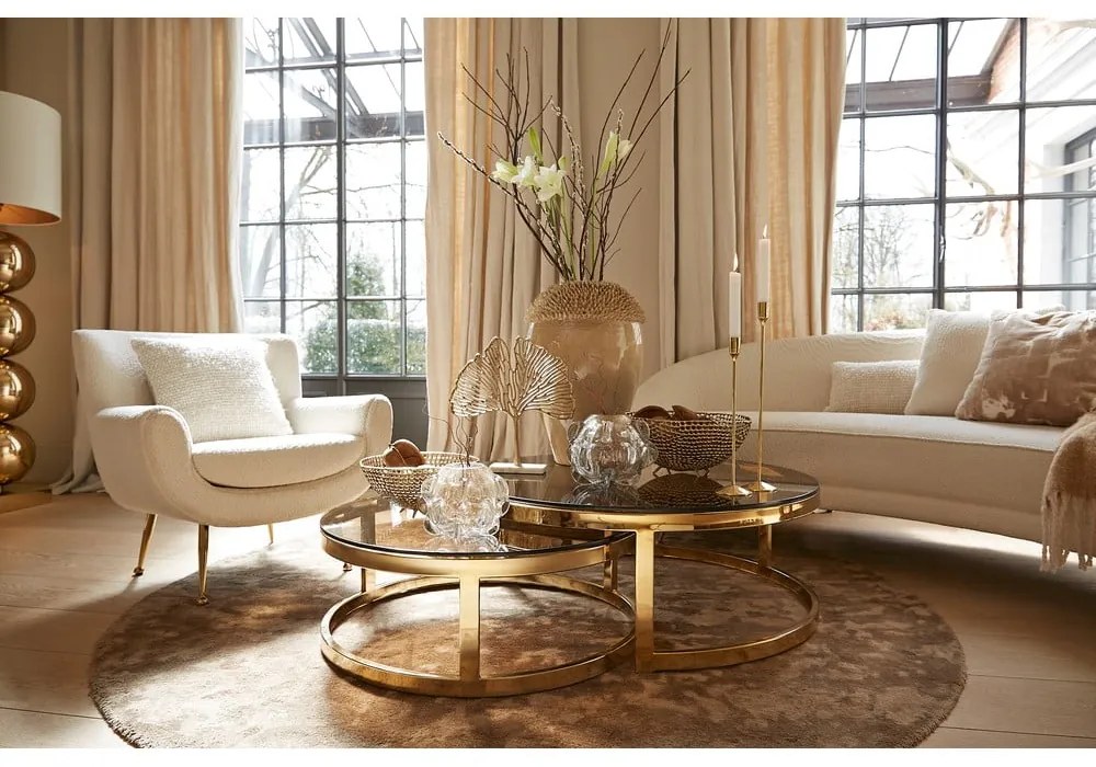 Krémové kreslo z textílie buklé Vinstra – Light &amp; Living