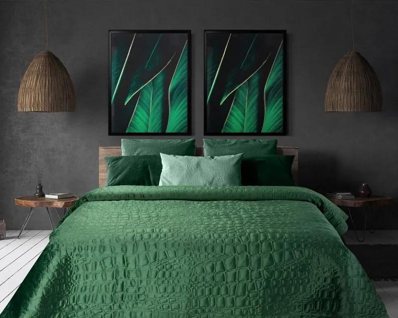 Dekorstudio Jednofarebný zamatový prehoz na posteľ SALVIA7 zelený Rozmer prehozu (šírka x dĺžka): 280x260cm