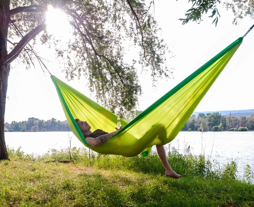 La Siesta Cestovná hojdacia sieť COLIBRI 3.0 DOUBLE - palm, 100% polyamid / laná: 100% polyester / hák: letecký hliník
