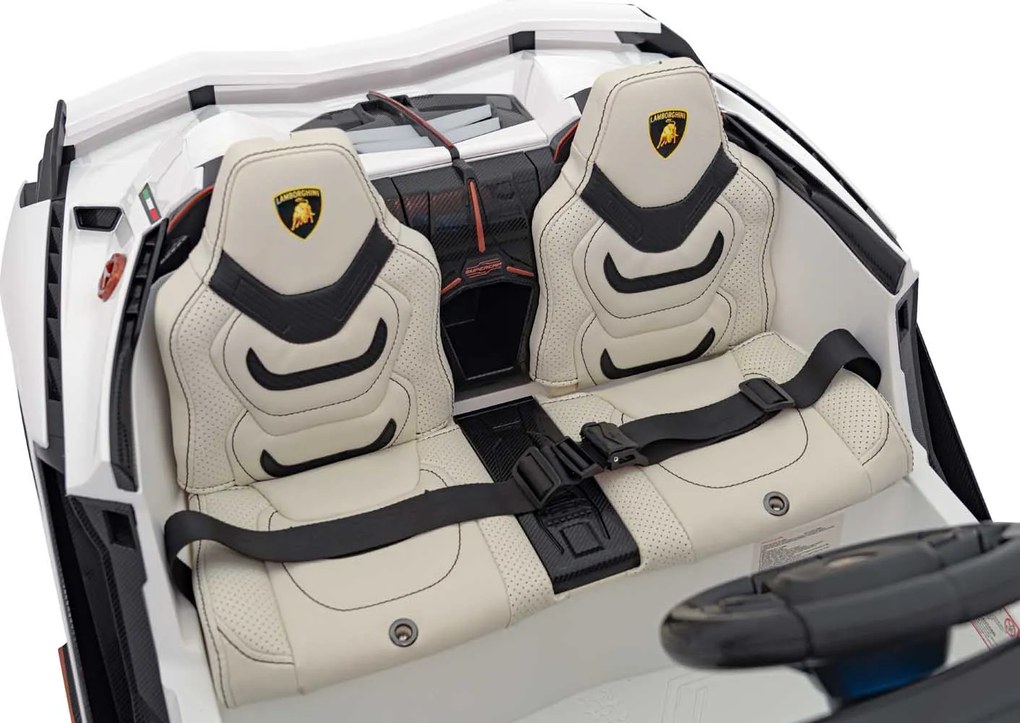 Ramiz Lamborghini SIAN Biele vozidlo