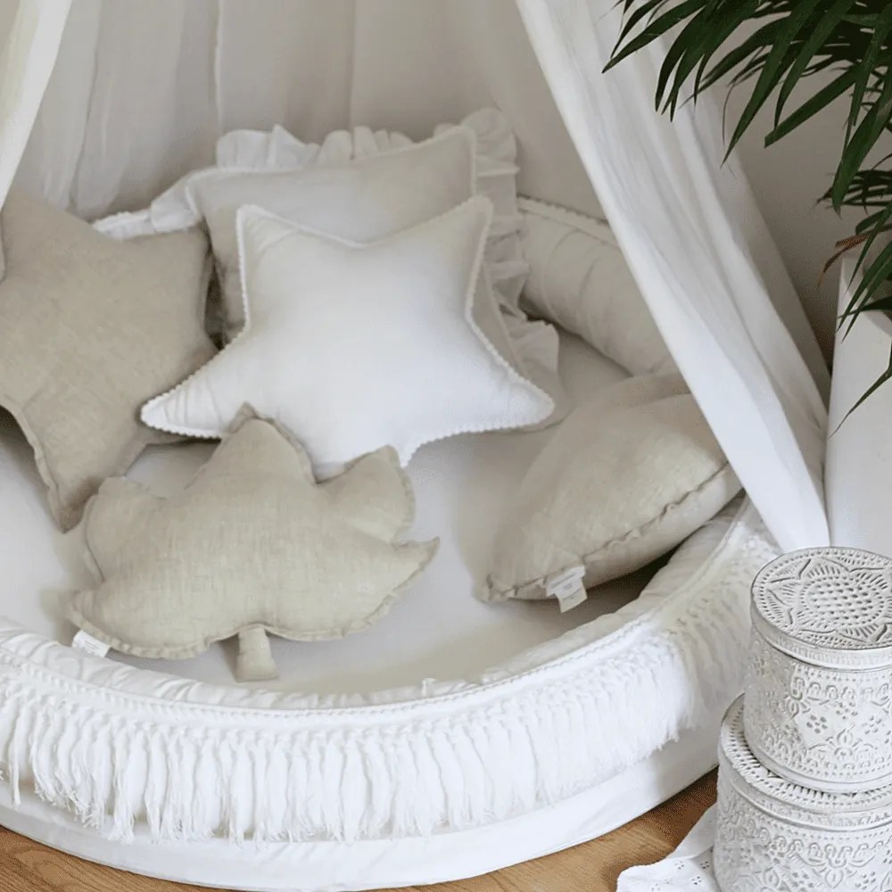 Lněný polštář srdce přírodní 44cm