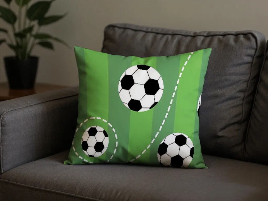 Polybavlnená obliečka na vankúš FOOTBALL TIME POLY 45x45 cm, zelená