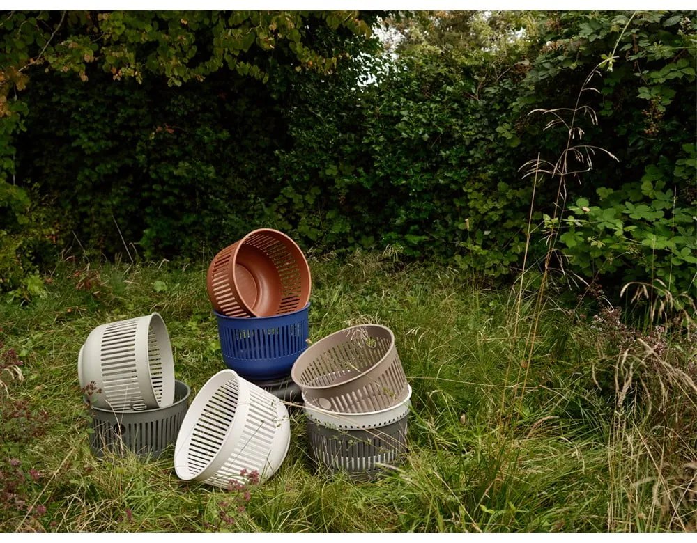 Čierny plastový kôš na bielizeň 35 l Ume – Zone