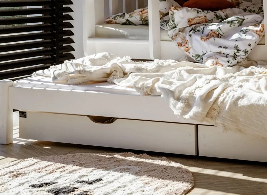 Detská poschodová posteľ z masívu borovice s prístelkou a šuplíky EMIL - 200x90 cm - biela