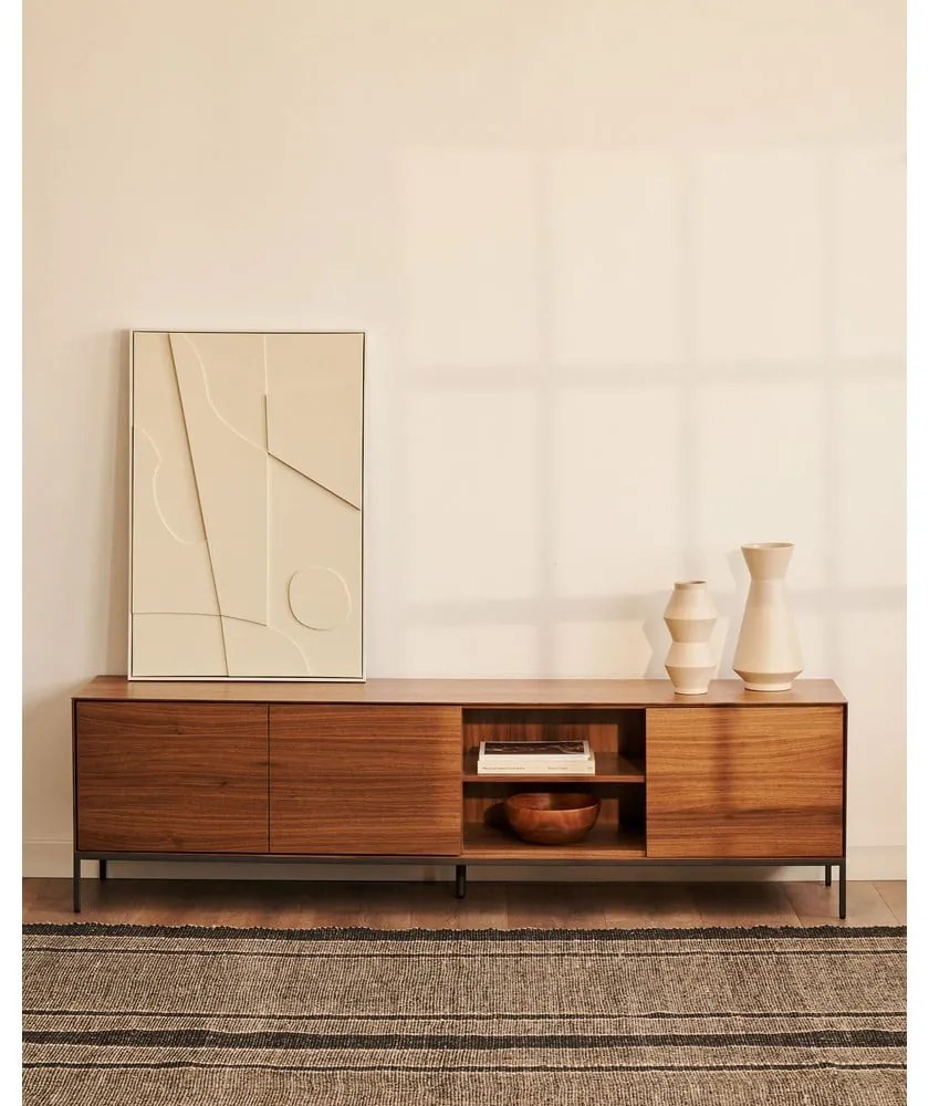 TV stolík v dekore orecha v prírodnej farbe 195x55 cm Vedrana – Kave Home