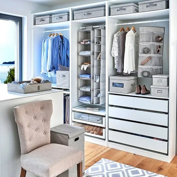 Zeller Present Pevný úložný box na oblečenie, na textil, pod posteľ, prúžok, 62x38x16cm