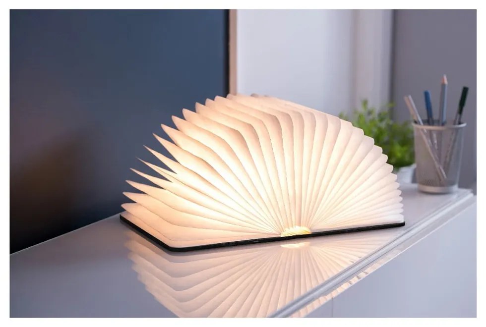 Čierna LED stolová lampa v tvare knihy Gingko Mini