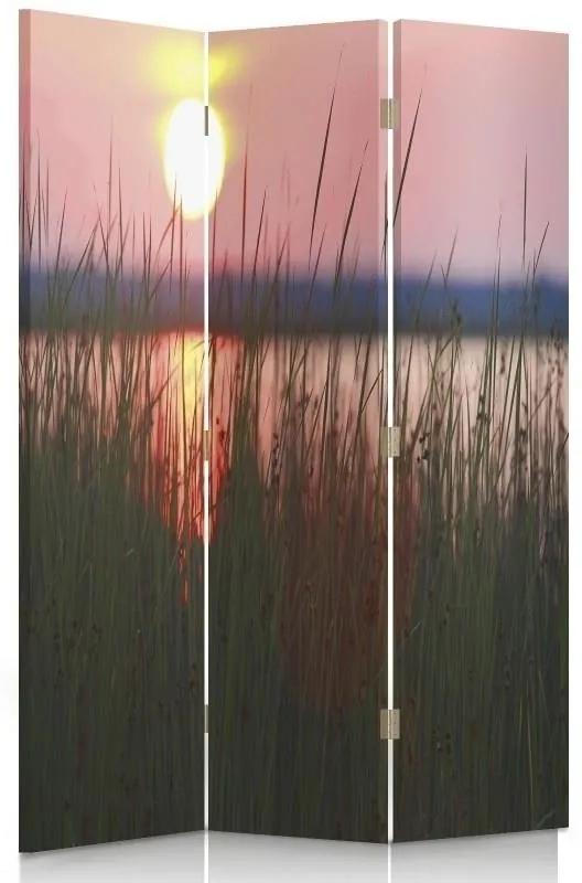 Ozdobný paraván Jezero Sunset Lake - 110x170 cm, trojdielny, klasický paraván