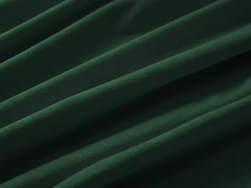 Biante Zamatový záves Velvet Prémium SVP-012 Zelený - šírka 135 cm 135x210 cm