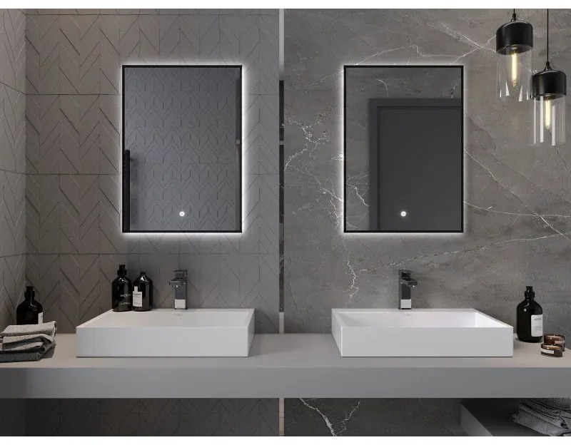 Mexen Erma, LED kúpeľňové zrkadlo s podsvietením a čiernym rámom 50x70 cm, 6000K, ochrana proti zahmlievaniu, 9814-050-070-611-70