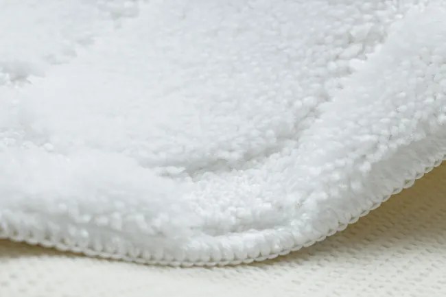 Sada kúpeľňových koberčekov SUPREME STONES kamienky, biela