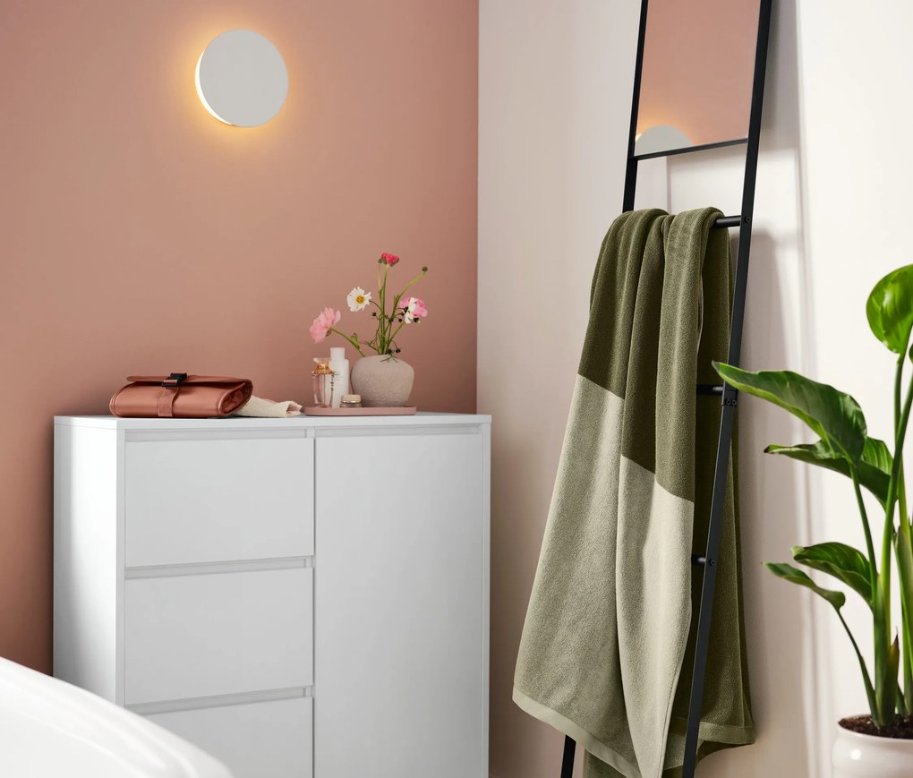 Rebrík na uteráky so zrkadlom