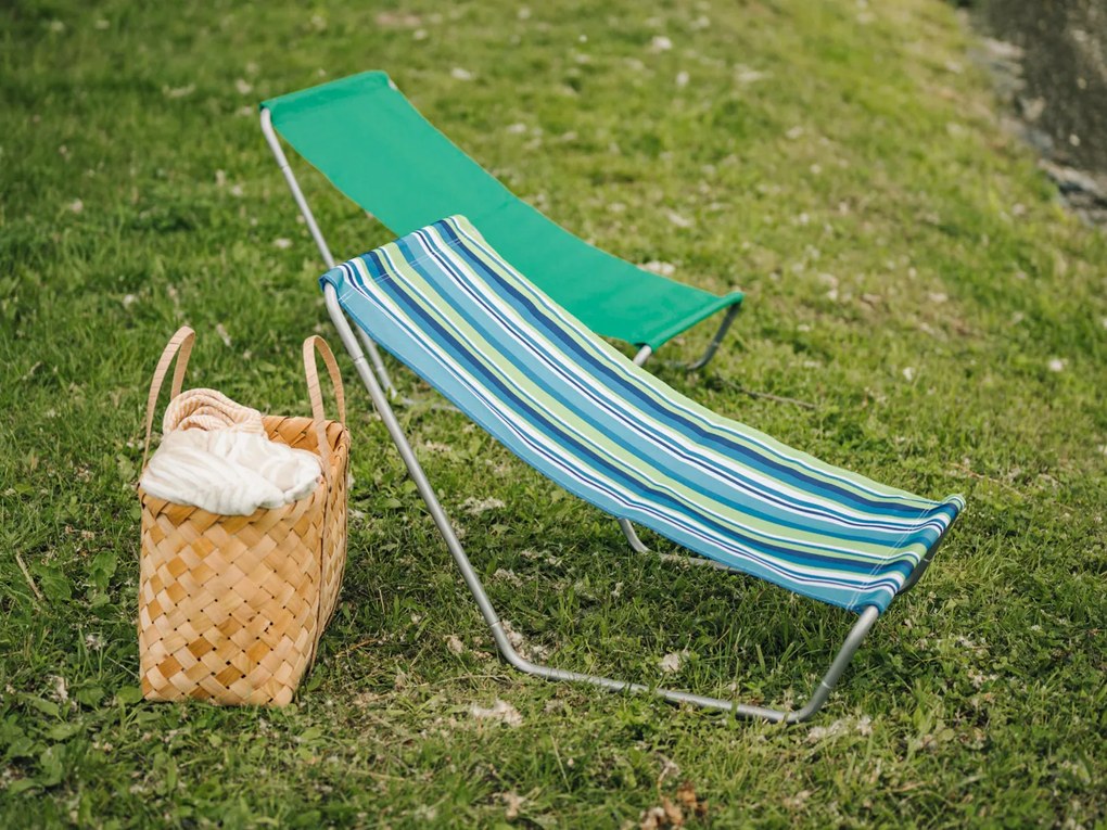 Modrobiele skladacie plážové ležadlo SAND