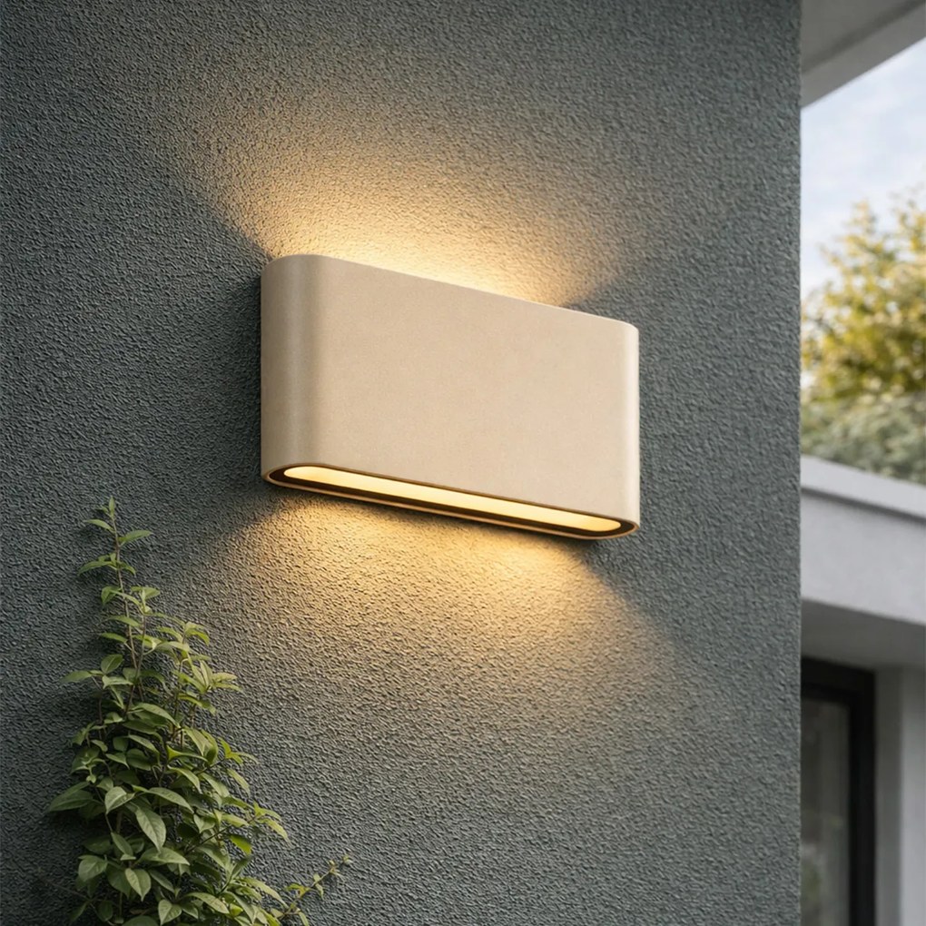 Moderné vonkajšie nástenné svietidlo béžové 17,5 cm vrátane LED IP65 - Batt