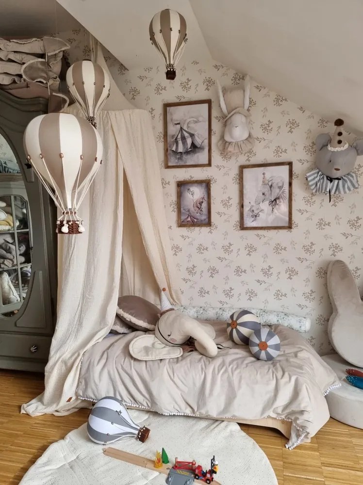 Dekoračný lietajúci balón hnedá/krémová – dekorácia do detskej izby L-50cm x 30cm