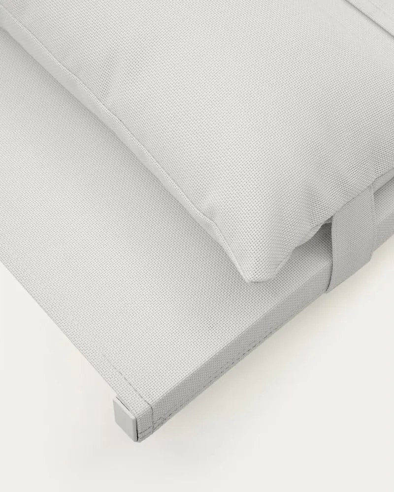 Biele kovové záhradné kreslo Canutells – Kave Home