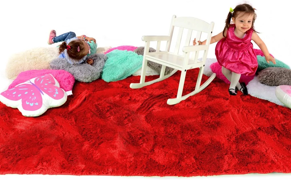 Detský plyšový koberec červený (Detský koberec Vesardi KIDS)