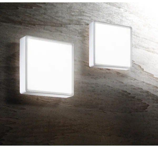 Fabas 3233/61/102 - Nástenné svietidlo OBAN 1xE27/42W/230V IP65