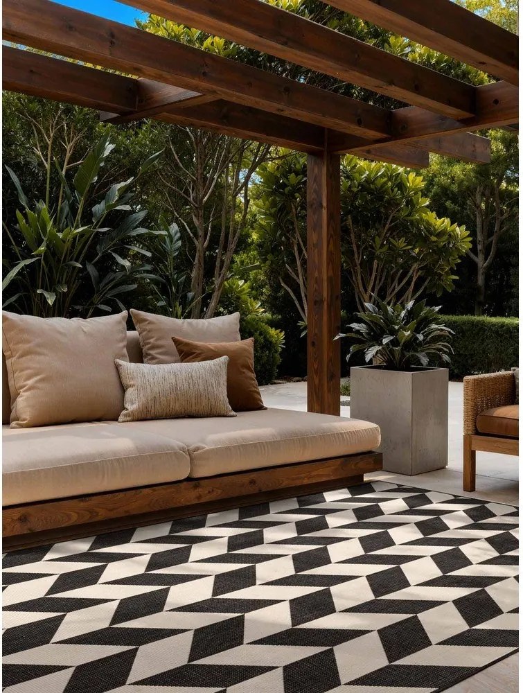 Čierny/krémovobiely vnútorný a vonkajší koberec 120x170 cm Haringey Terrick – Ted Baker