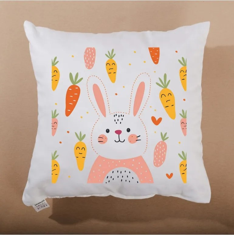 Dekoratívny vankúš Carrotino 40x40 cm EMI