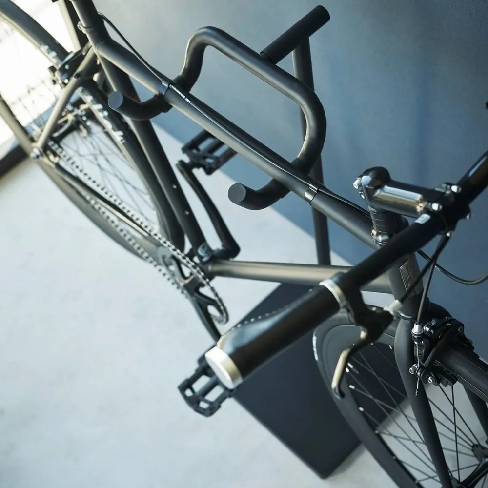 Stojan na bicykel Tower – YAMAZAKI