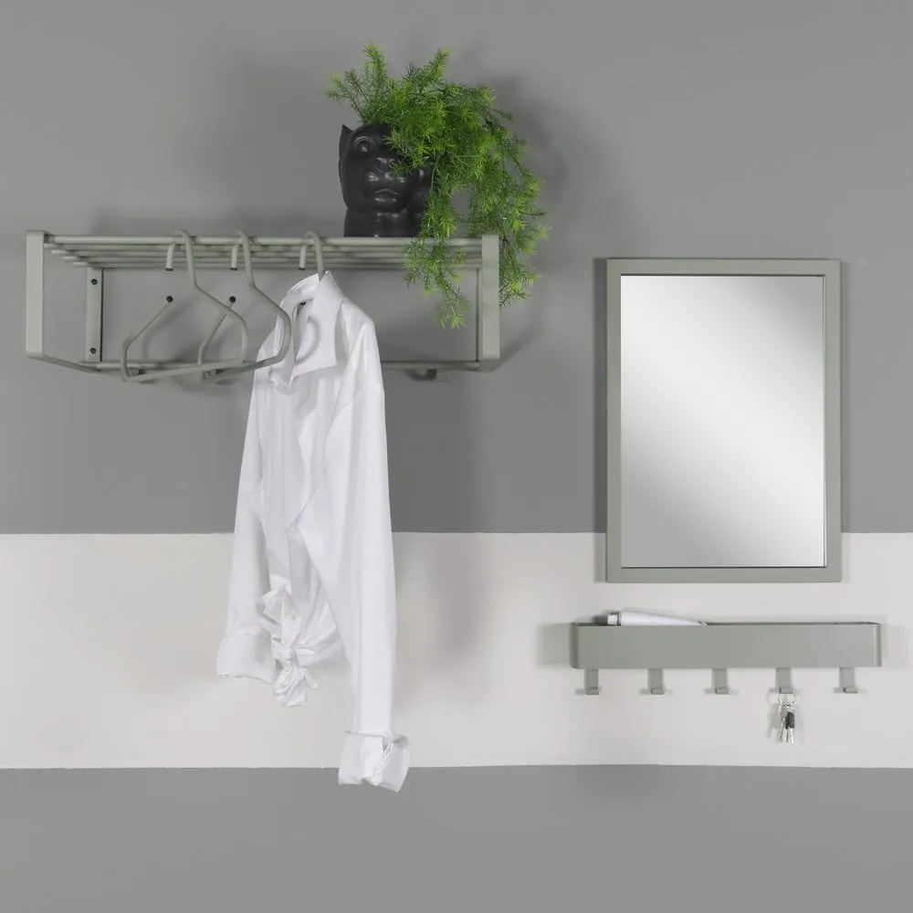 Sivozelený kovový nástenný vešiak s poličkou 52 cm Dax Play – Spinder Design