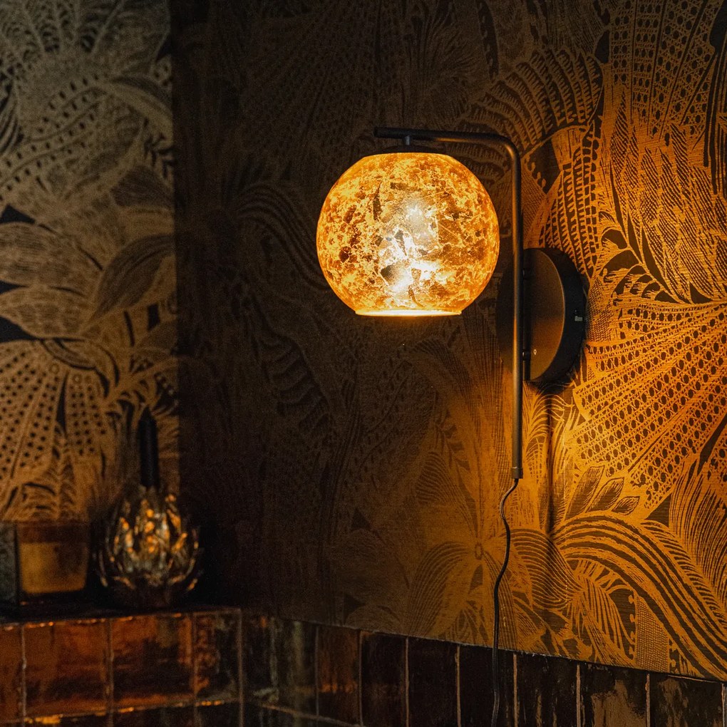 Dizajnová nástenná lampa čierna so zlatým sklom - Bert