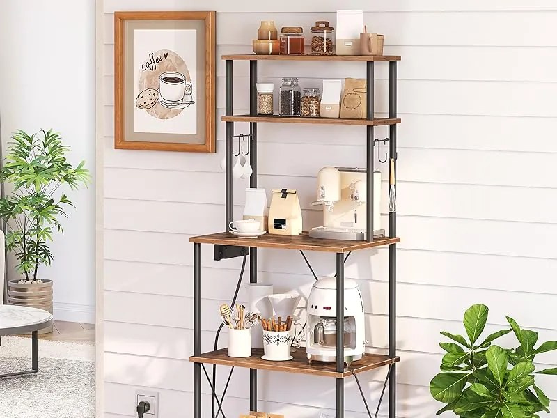 Kuchyňský regál Vasagle Filo 60 cm s vestavěnými zásuvkami černý/hnědý