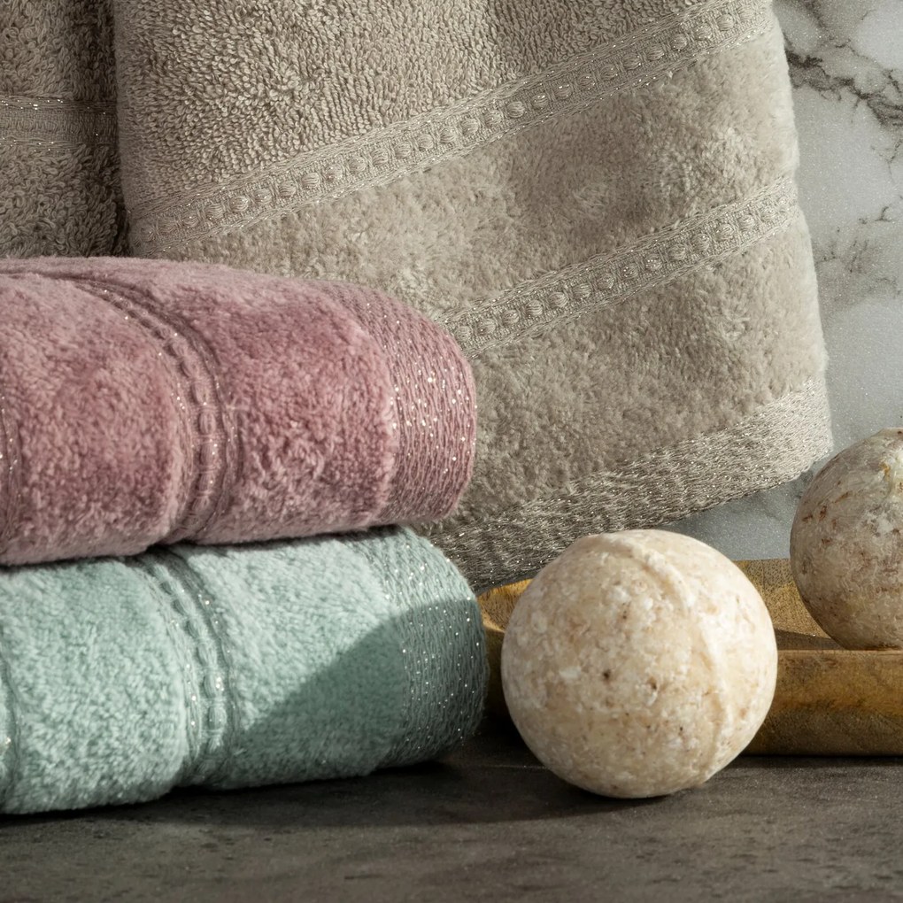 FROTÉ UTERÁK GLORY 30X50 CM SVETLOFIALOVÁ