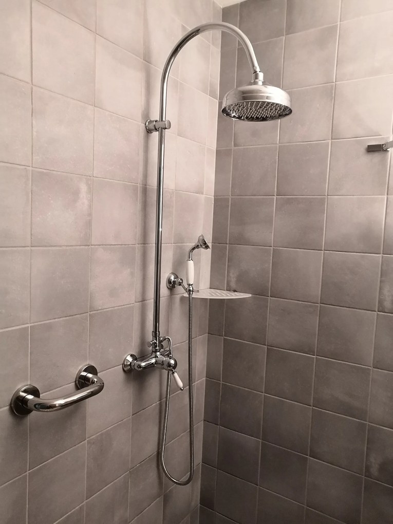 Slezák - RAV Sprchový komplet so zmiešavacou batériou LABE - L581.5/3, Chróm