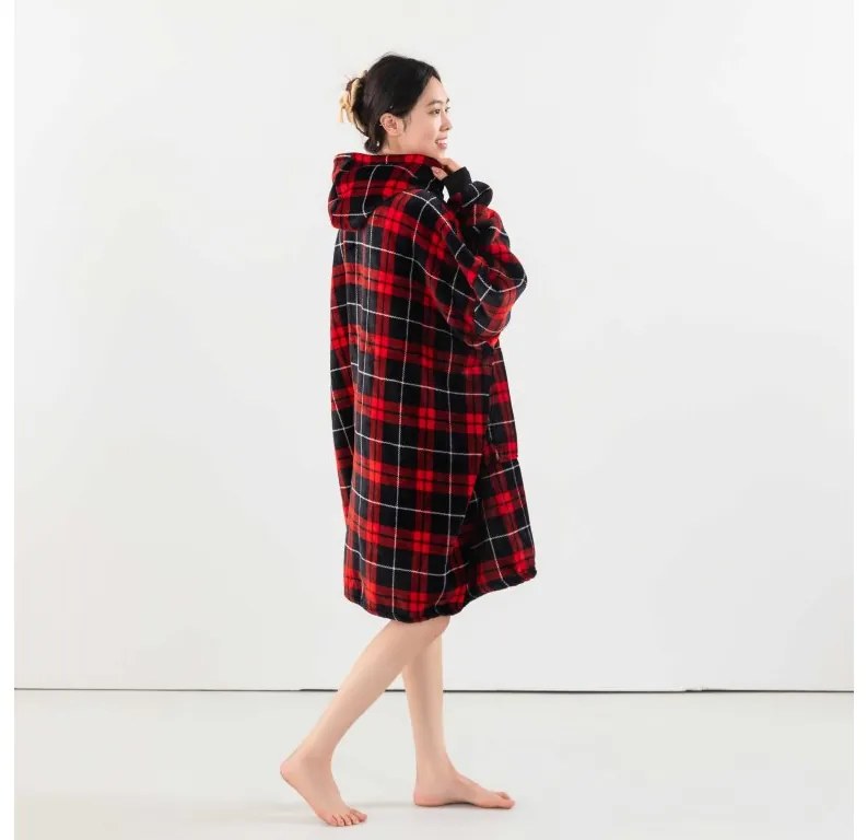 Baránková mikinová deka s rukávmi a kapucňou ALBURY, červená