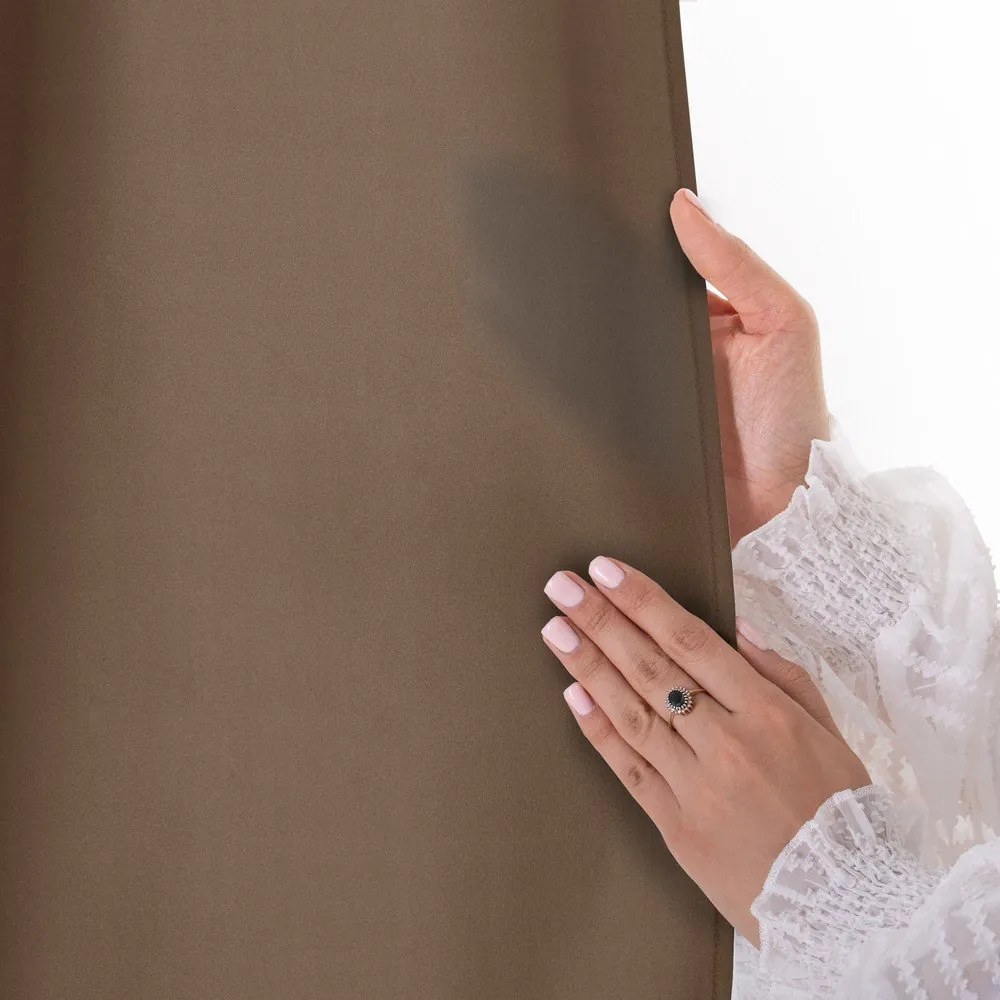 Hnedý dimout záves 140x250 cm Carli Tie – Restilo