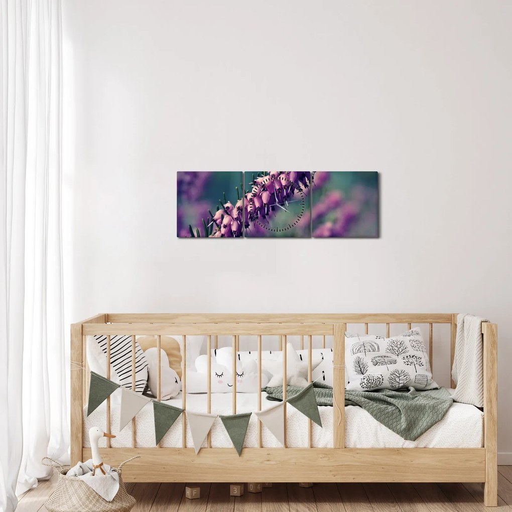 Obraz fialovej kvetiny (s hodinami) (90x30 cm)