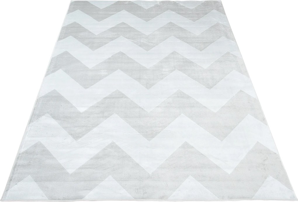 TA Koberec Isphahan 84271/299 Silver Rozmer: 160x230 cm