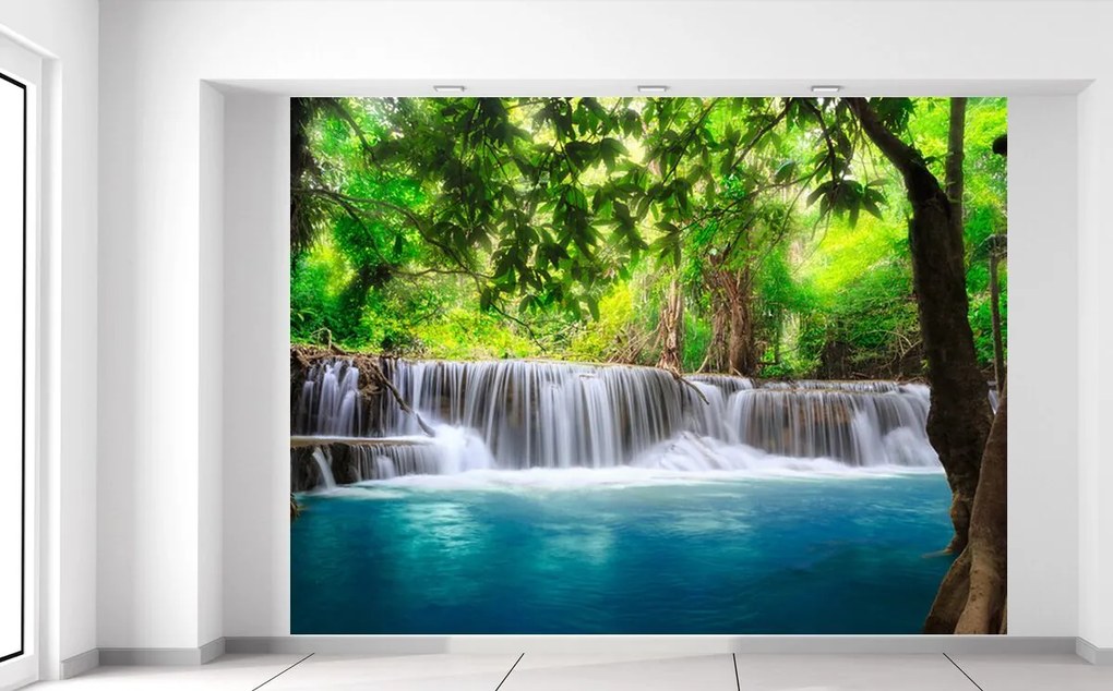 Gario Fototapeta Číry vodopád v džungli Veľkosť: 268 x 100 cm, Materiál: Samolepiaca