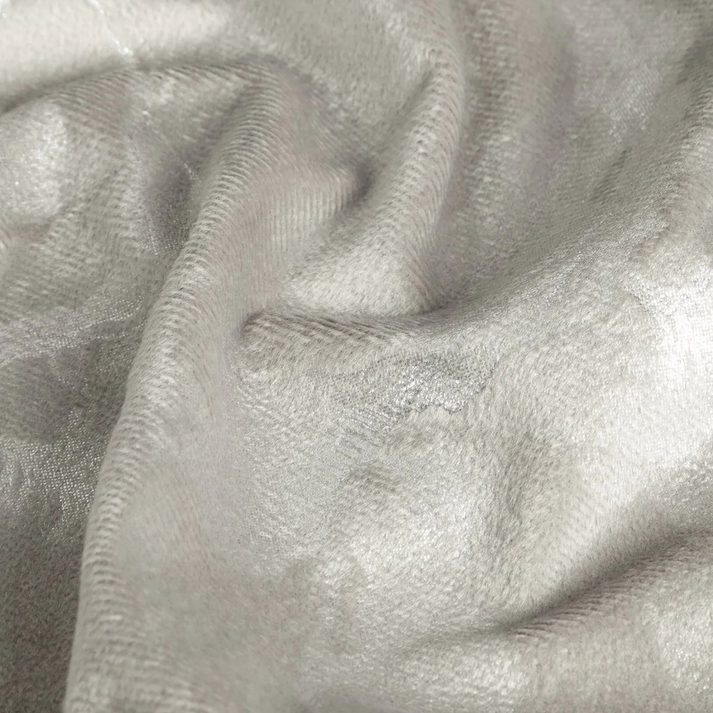 ZATEMŇOVACÍ ZÁVES NA KRÚŽKOCH RAJA 140X250 CM VZOROVANÁ