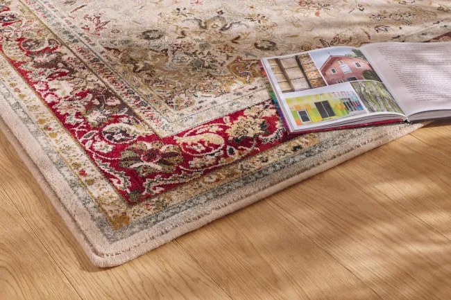 Koberec OMEGA Polonia Kordoba svetlý rubín