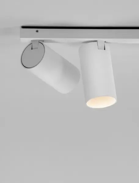 Minimalistické bodové svietidlo Oso 4 Biela