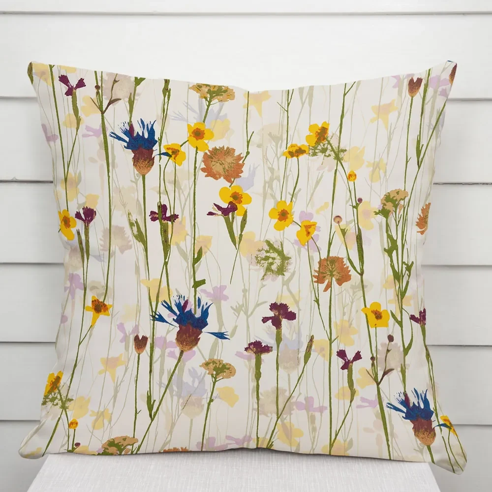 Biante Bavlnená obliečka na vankúš Sandra SA-571 Lúčne kvety na krémovom 45 x 45 cm