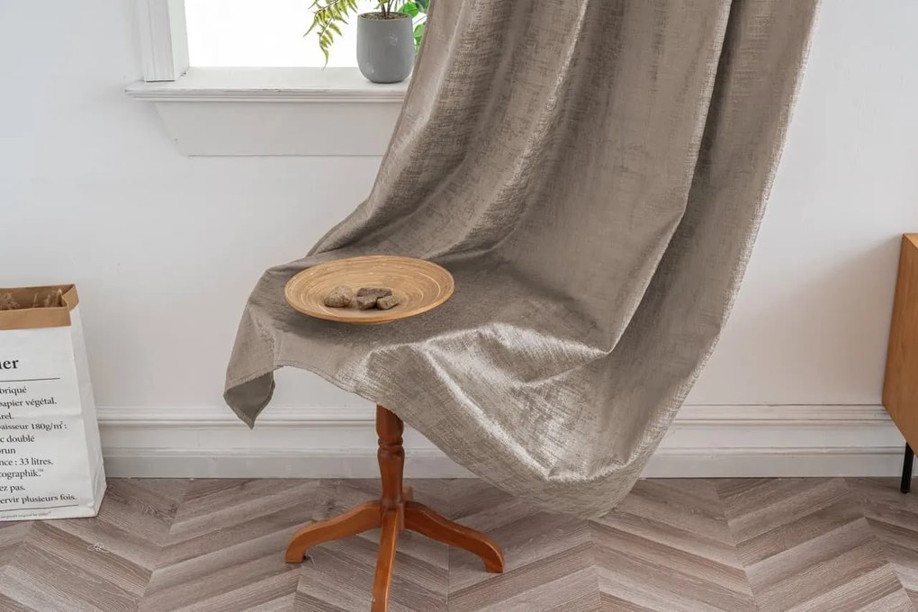 Zatemňovací záves LOOM VELVET 140x250 cm, béžovohnedý Zavesenie: Kovové krúžky