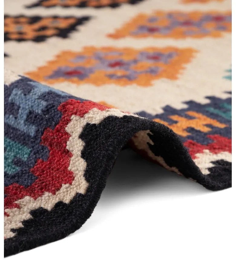 Červený obojstranný ručne tkaný vlnený koberec 120x170 cm Kamal Kian – Nouristan