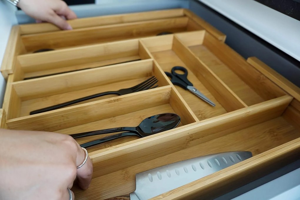 Zeller Present Bambusový príborník, nastaviteľný organizér do zásuvky ZELLER - 35-58 x 43 cm