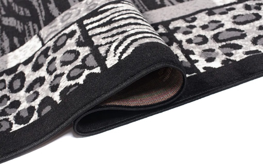 Koberec J316B BLACK CHEAP PP CRM Veľkosť: 60x100cm