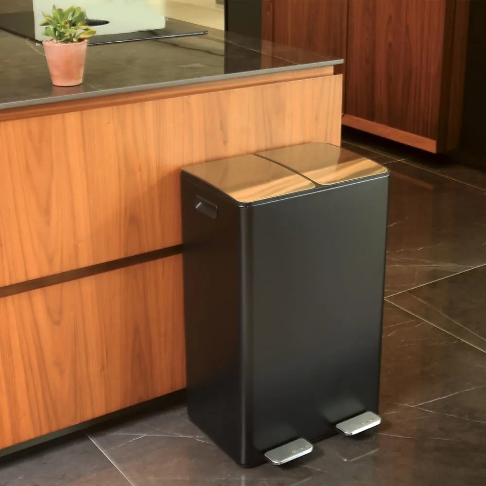 Matne čierny oceľový odpadkový kôš 2x30 l na triedený odpad/nášľapný Aliya – Spirella